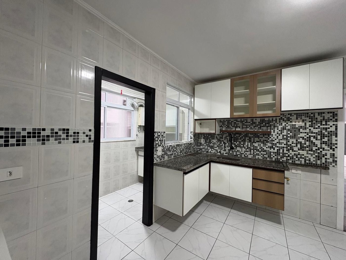 Apartamento com 2 dormitórios à venda, 85 m² por R$ 458.000,00 - Itararé - São Vicente/SP