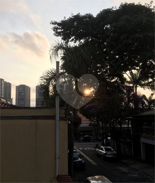 Sobrado à venda com 4 quartos, sendo 3 suítes,  em Jardim Olympia, São Paulo, SP