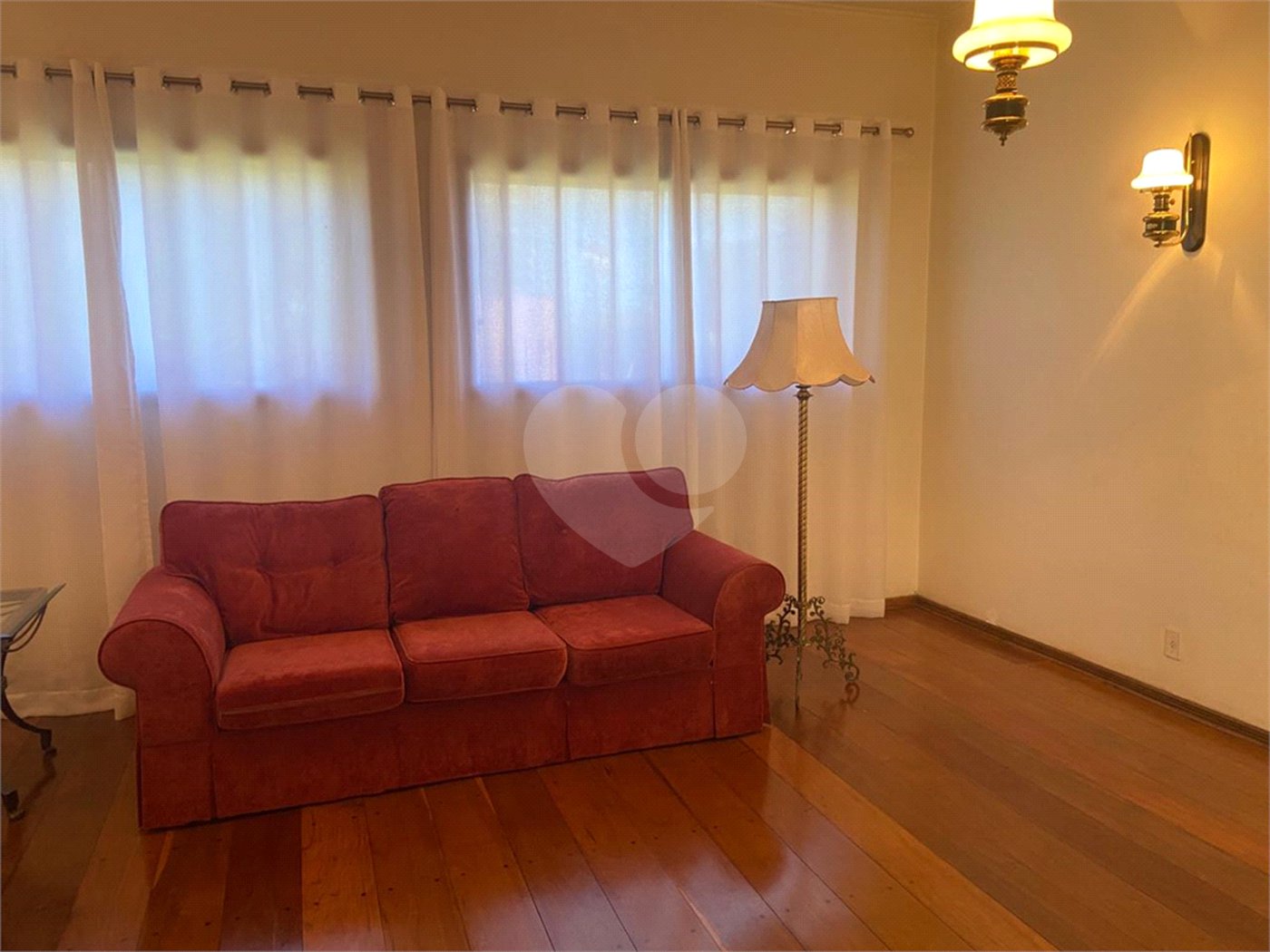 Casa à venda com 3 suítes em Jardim Primavera, Araraquara, SP
