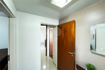 Apartamento à venda com 2 quartos, sendo 1 suíte,  em Vila Seixas, Ribeirão Preto, SP
