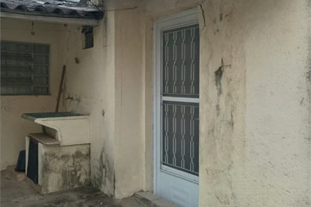 Casa à venda com 4 quartos, sendo 1 suíte, em Vila Cordeiro, São Paulo, SP