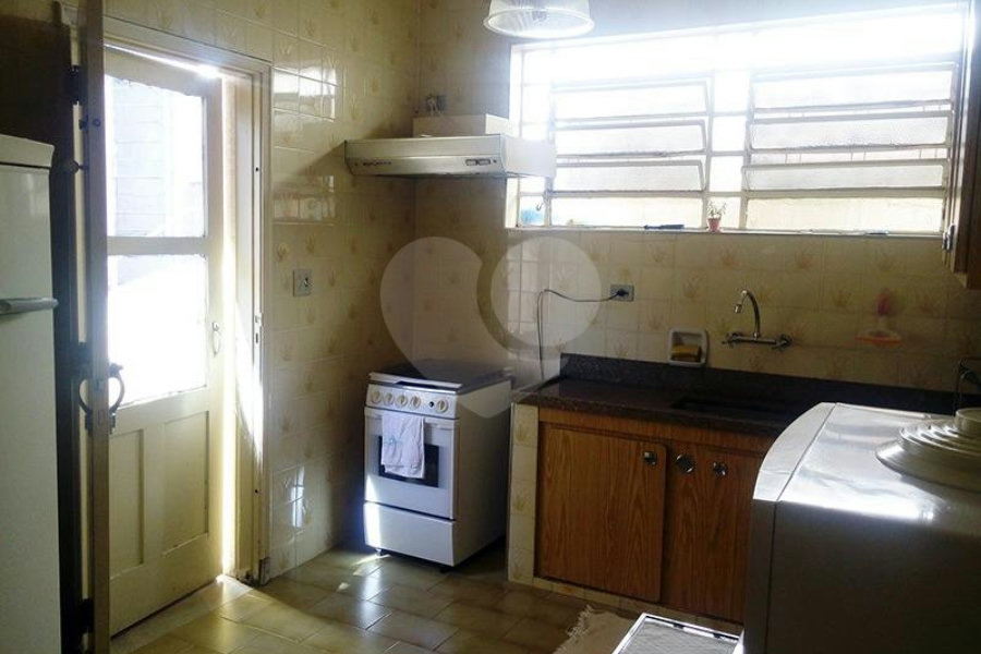 Casa à venda com 5 quartos, sendo 2 suítes, em Santana, São Paulo, SP