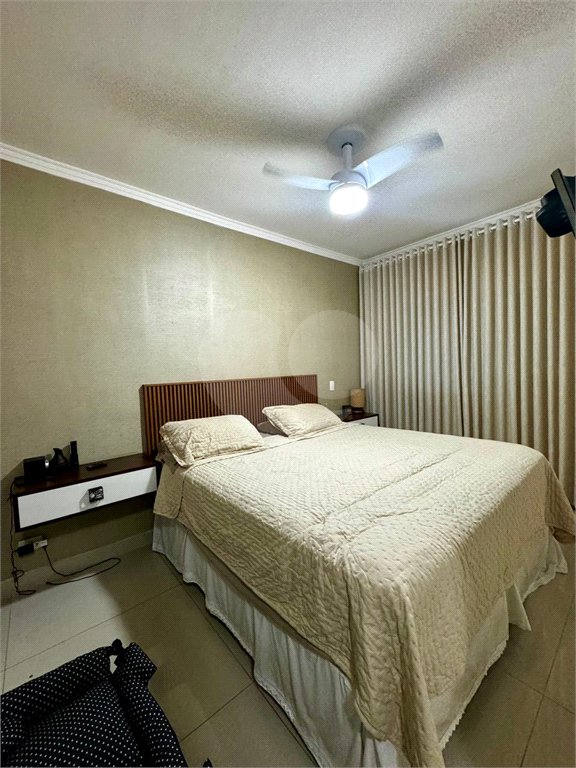 Apartamento à venda com 3 quartos, sendo 1 suíte, em Parque Reboucas, São Paulo, SP
