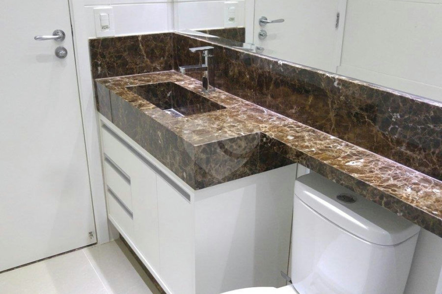 Apartamento à venda com 3 quartos, sendo 1 suíte, em Vila Irmãos Arnoni, São Paulo, SP