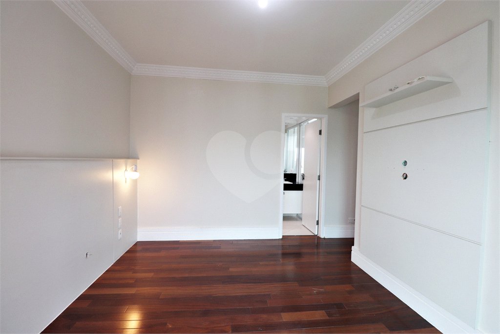 Apartamento à venda com 4 quartos, sendo 3 suítes, em Santana, São Paulo, SP