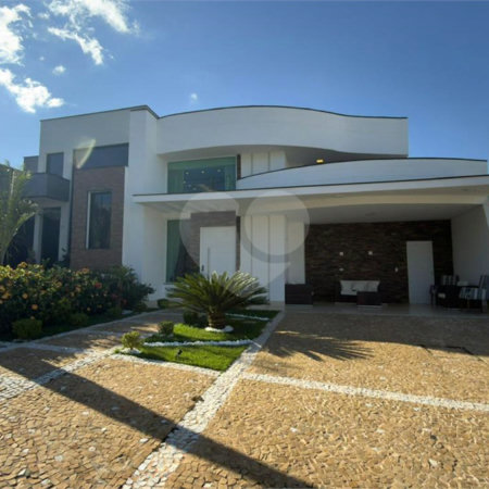 Casa à venda com 3 suítes no condomínio Campos do Conde I e II, Sorocaba - SP