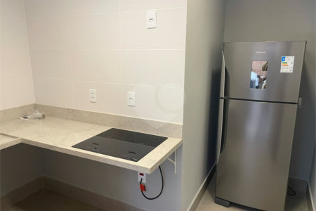 Apartamento à venda com 2 quartos, sendo 1 suíte, em Santo Amaro, São Paulo, SP