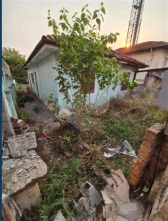 Terreno à venda em Vila Guedes, São Paulo, SP