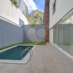 Casa à venda ou para alugar com 3 suítes no condomínio Jardim Flora, São Paulo - SP
