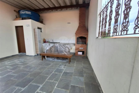 Casa à venda com 3 quartos, sendo 1 suíte, em Vila Gomes, São Paulo, SP