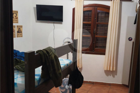 Sobrado à venda com 3 quartos, sendo 1 suíte,  em Conjunto Residencial Vista Verde, São Paulo, SP