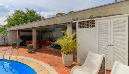 Casa à venda com 4 quartos, sendo 3 suítes,  em Jardim Panorama, São Paulo, SP