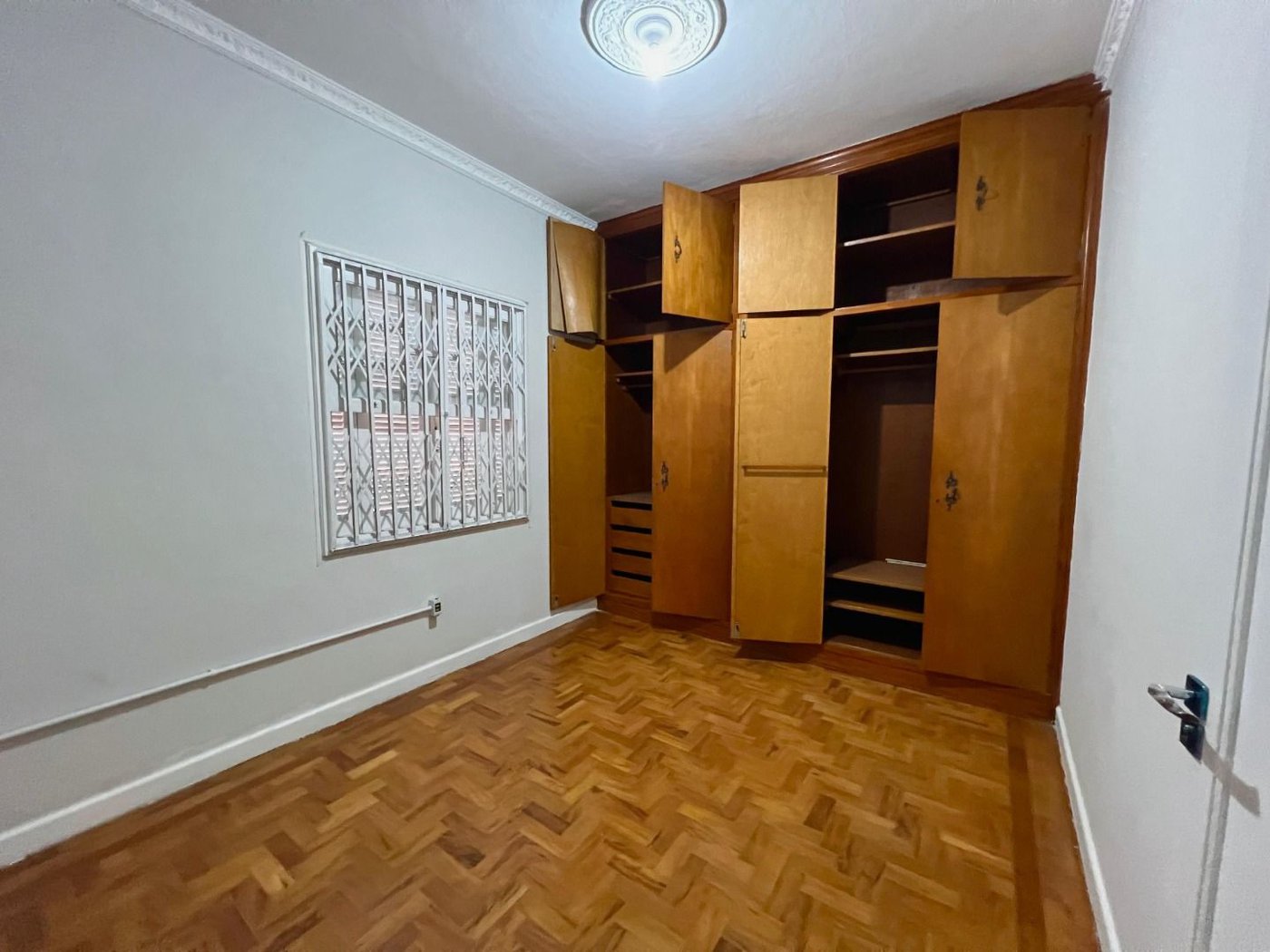 Casa com 4 dormitórios para alugar, 335 m² por R$ 21.181,12 - Gonzaga - Santos/SP