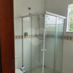 Casa à venda com 3 quartos, sendo 1 suíte, no condomínio Clube Florada Suzano, Suzano - SP