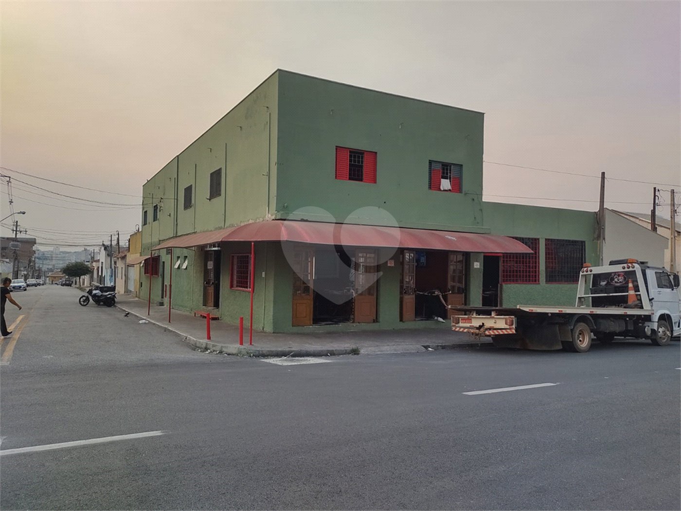 Salão à venda com 5 quartos em Vila Hortência, Sorocaba, SP