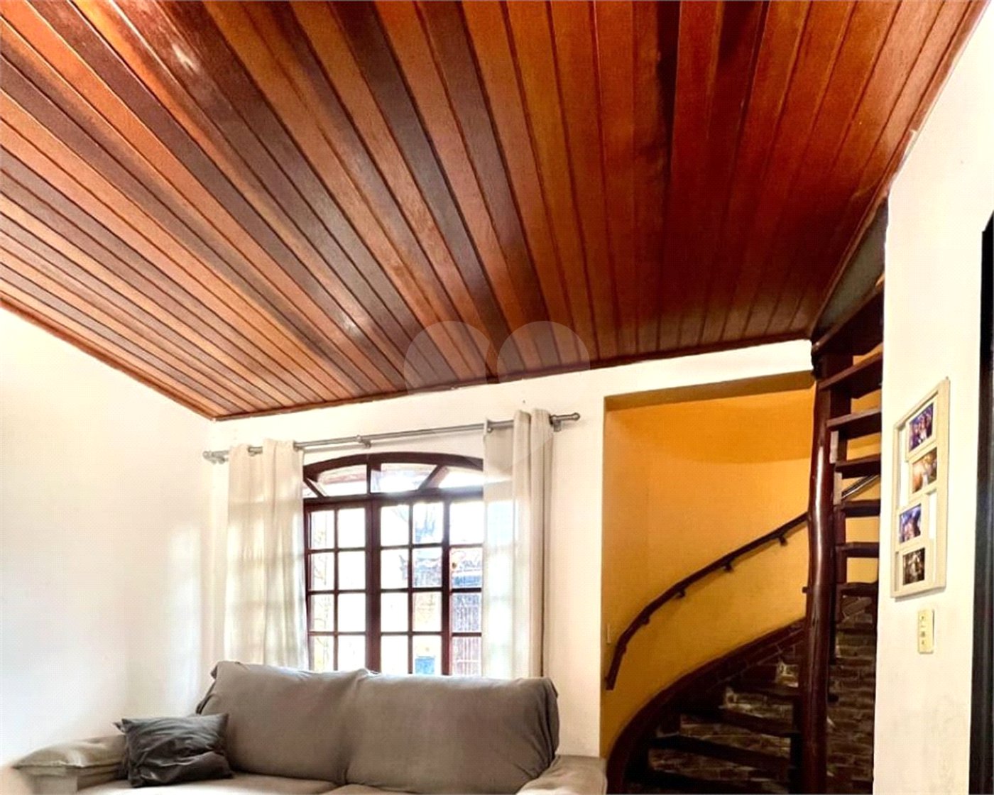 Sobrado à venda com 3 quartos em Conjunto Habitacional Júlio de Mesquita Filho, Sorocaba, SP