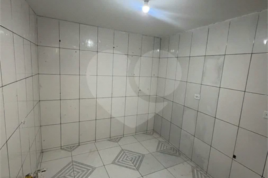 Casa à venda com 6 quartos, sendo 2 suítes, em Freguesia do Ó, São Paulo, SP