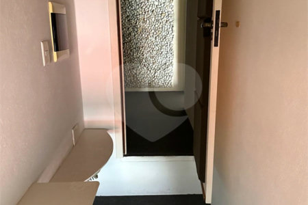 Sobrado à venda com 7 quartos, sendo 6 suítes, em Jurerê Internacional, Florianópolis, SC