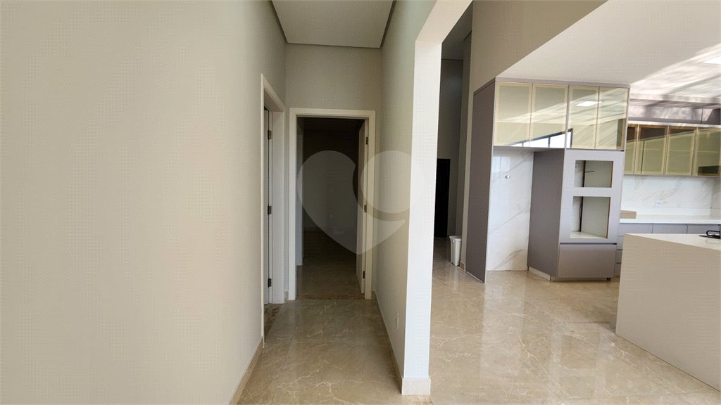 Casa à venda com 3 suítes no condomínio Santa Isabel I, Louveira - SP