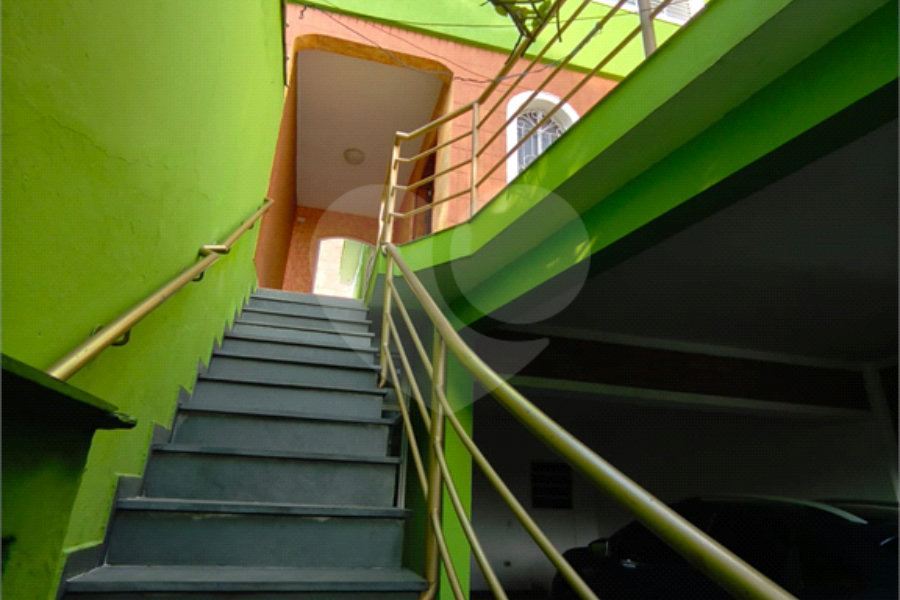 Sobrado à venda com 3 quartos, sendo 1 suíte, em Vila Albertina, São Paulo, SP