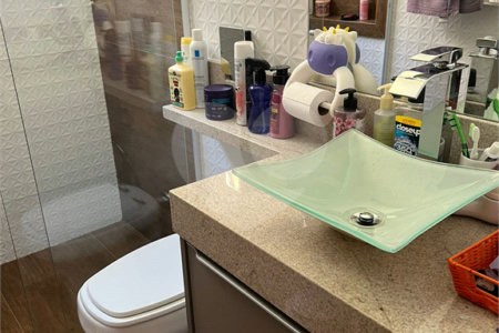 Sobrado à venda com 3 quartos, sendo 1 suíte, em Vila Alexandria, São Paulo, SP