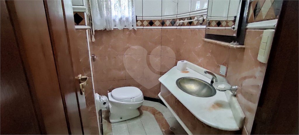 Casa à venda ou para alugar com 7 quartos, sendo 2 suítes, em Jardim Eltonville, Sorocaba, SP