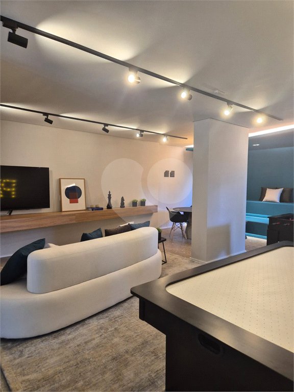 Apartamento à venda com 3 quartos, sendo 1 suíte, em Vila Anastácio, São Paulo, SP