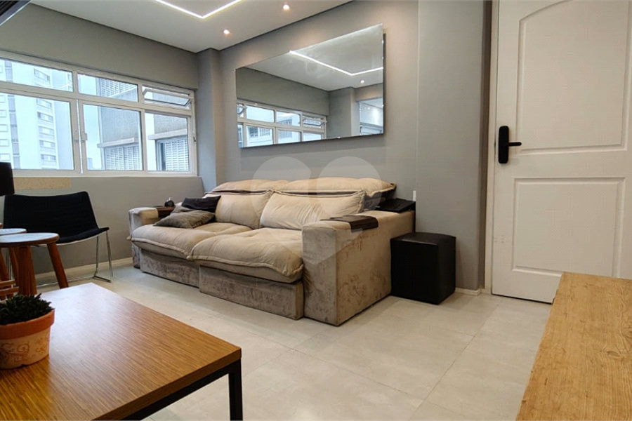 Apartamento à venda com 2 quartos, sendo 1 suíte,  em Santana, São Paulo, SP