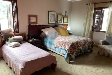 Sobrado à venda com 5 quartos, sendo 2 suítes, em Jardim São Bento, São Paulo, SP