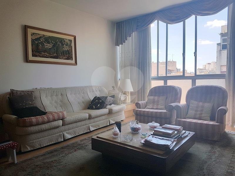 Apartamento à venda com 3 quartos, sendo 1 suíte, em Bom Retiro, São Paulo, SP