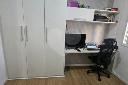 Apartamento à venda com 3 quartos, sendo 1 suíte,  em Jardim das Vertentes, São Paulo, SP
