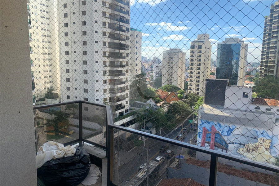 Apartamento à venda com 3 quartos, sendo 1 suíte,  em Santana, São Paulo, SP