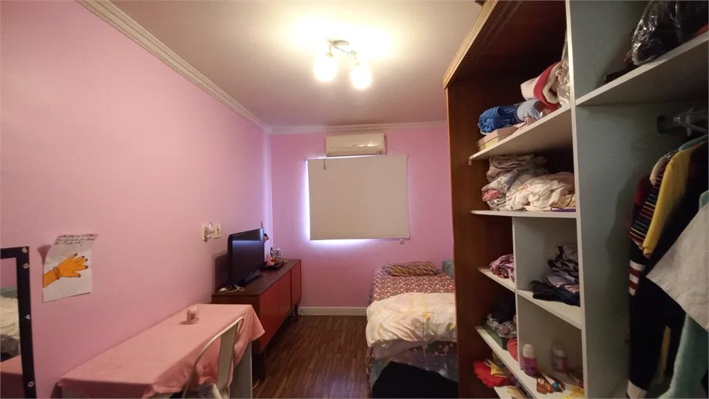 Casa à venda com 3 quartos, sendo 1 suíte, em Jardim Esmeralda, São Paulo, SP