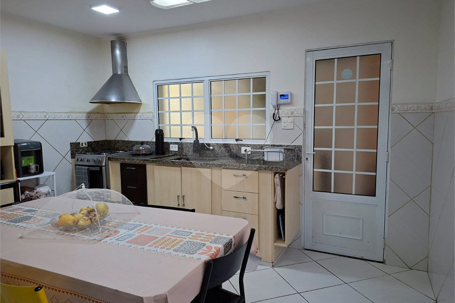 Sobrado à venda com 2 quartos, sendo 1 suíte, em Horto Florestal, São Paulo, SP