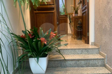 Casa Térrea à venda com 3 quartos, sendo 2 suítes, em Parque Vitória, São Paulo, SP