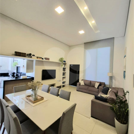 Casa à venda com 3 quartos, sendo 1 suíte,  no condomínio Mantova, Indaiatuba - SP