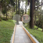 Casa à venda com 3 quartos, sendo 1 suíte, no condomínio Jardim da Monntanha II, Mairiporã - SP