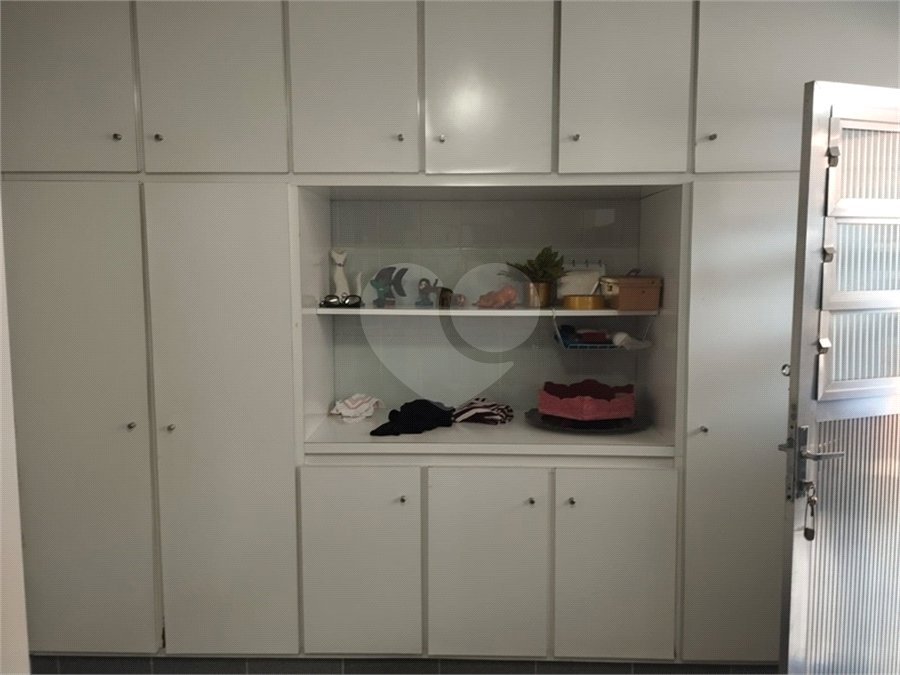 Sobrado à venda com 4 quartos, sendo 1 suíte, em Tremembé, São Paulo, SP