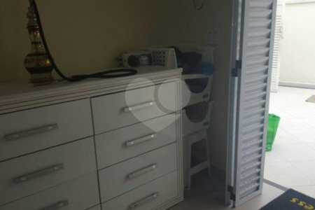 Casa Térrea à venda com 4 quartos, sendo 3 suítes, em Jardim Franca, São Paulo, SP