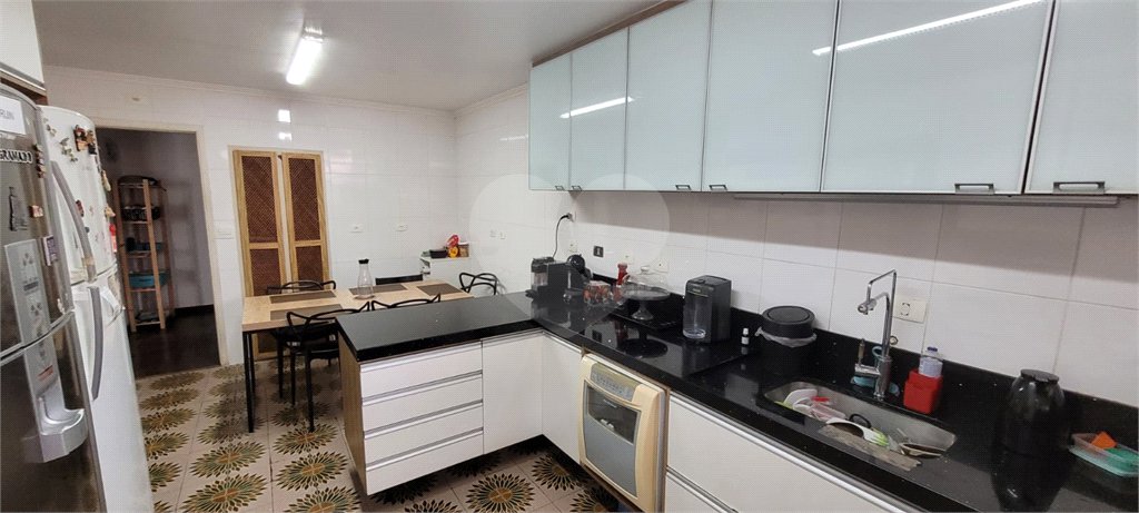 Casa à venda ou para alugar com 3 quartos, sendo 2 suítes, em Alto da Boa Vista, São Paulo, SP
