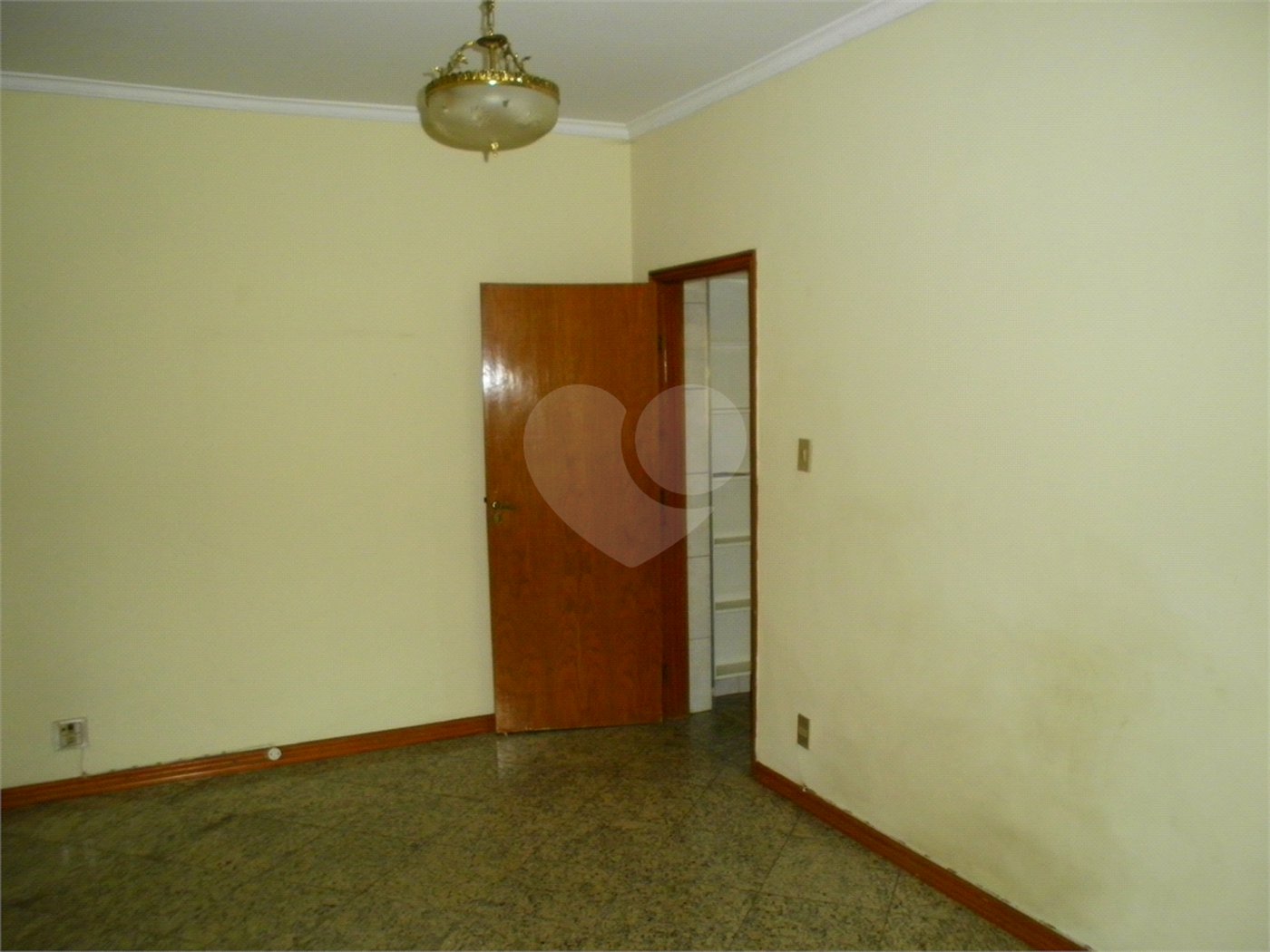 Sobrado à venda com 4 quartos em Vila Maria Alta, São Paulo, SP