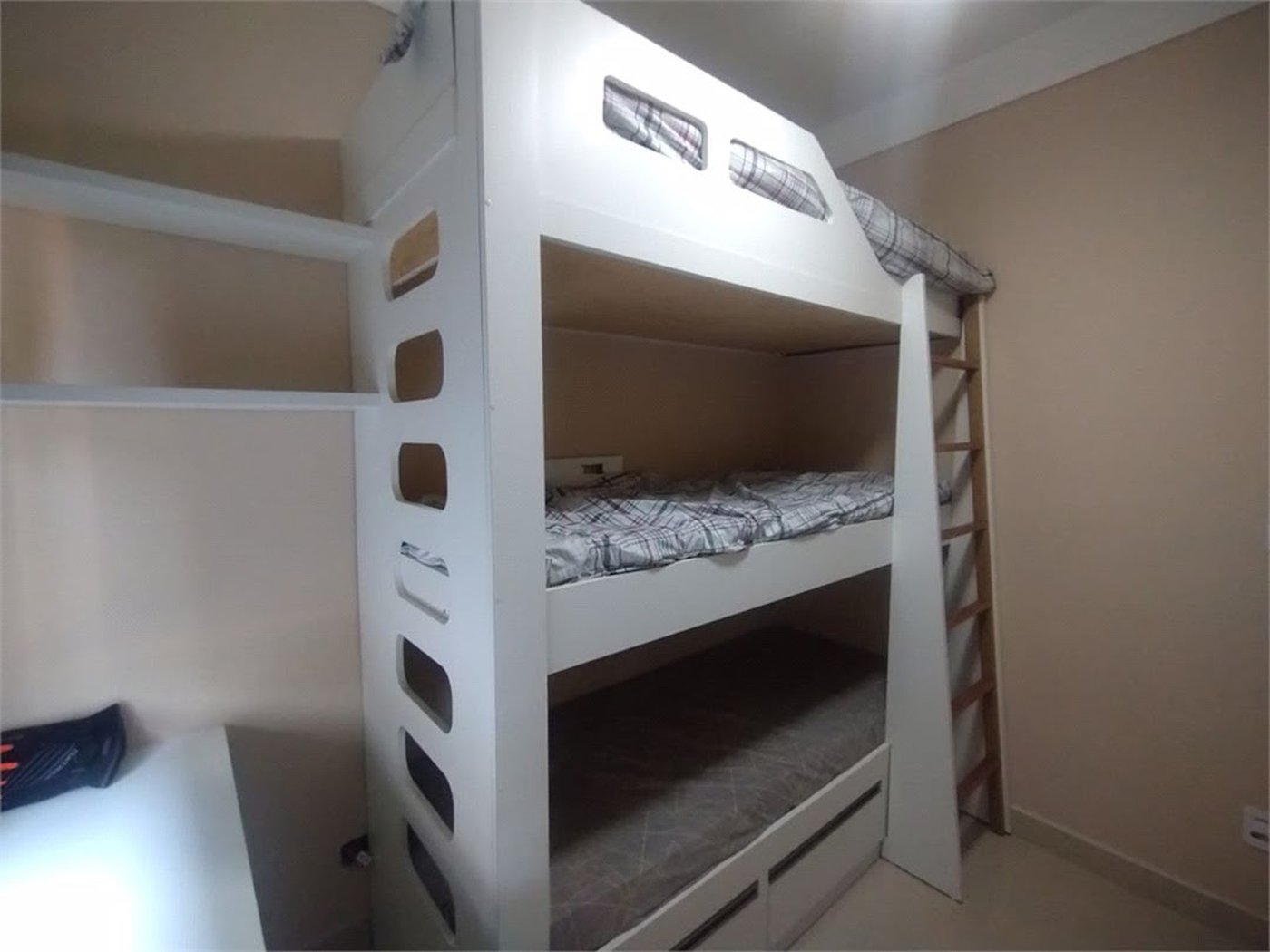 Apartamento com 2 dormitórios à venda, 63 m² por R$ 420.000,00 - Balneário Cidade Atlântica - Guarujá/SP