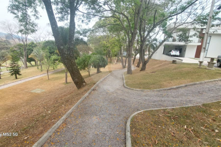 Casa à venda com 4 suítes no condomínio Residencial San Vitale, Bragança Paulista - SP