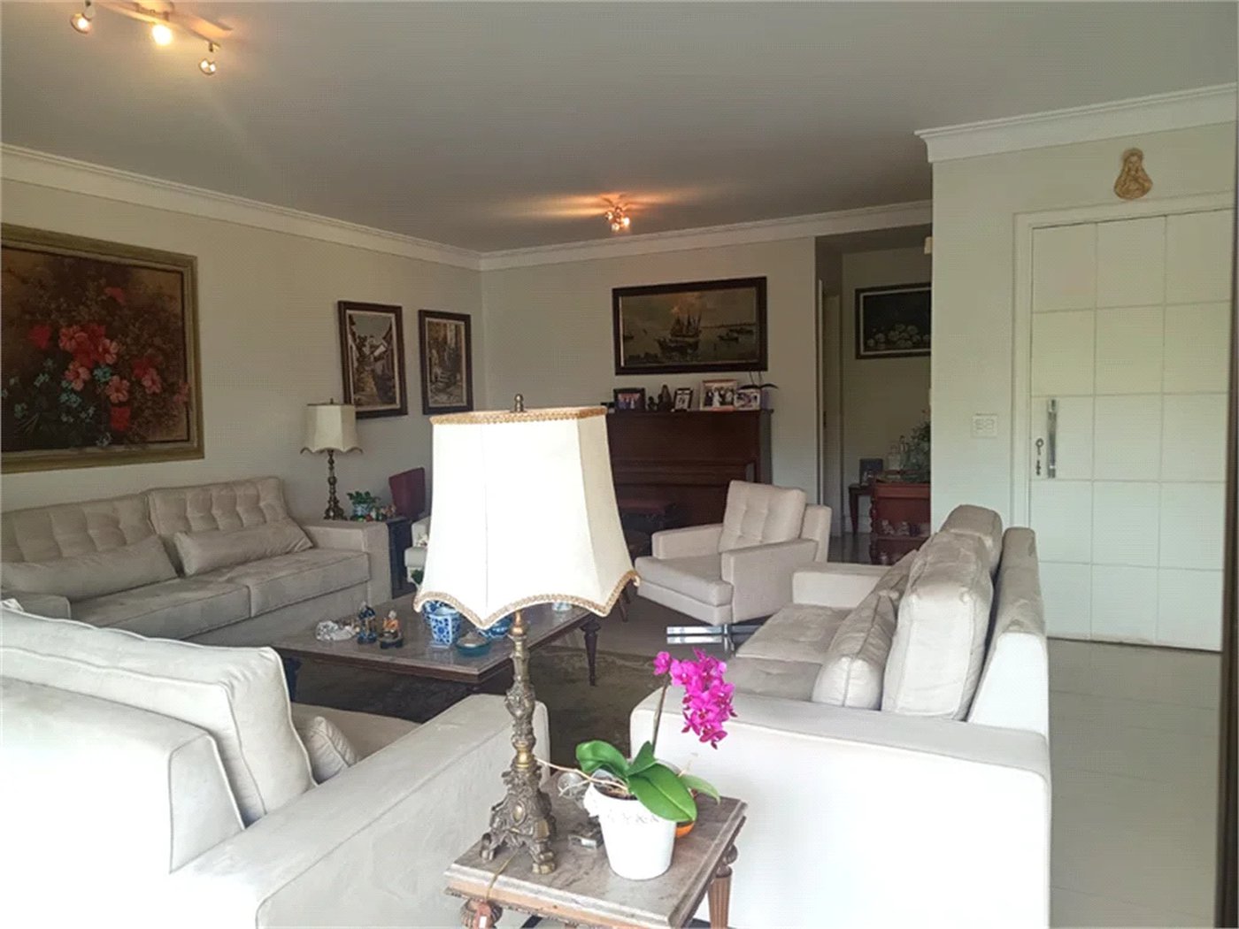 Apartamento à venda com 3 suítes em Vila Suzana, São Paulo, SP