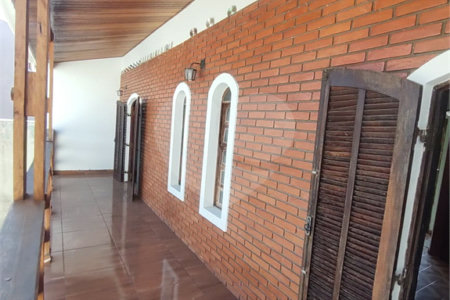 Casa à venda com 3 quartos, sendo 1 suíte, em Jardim das Palmeiras, Várzea Paulista, SP