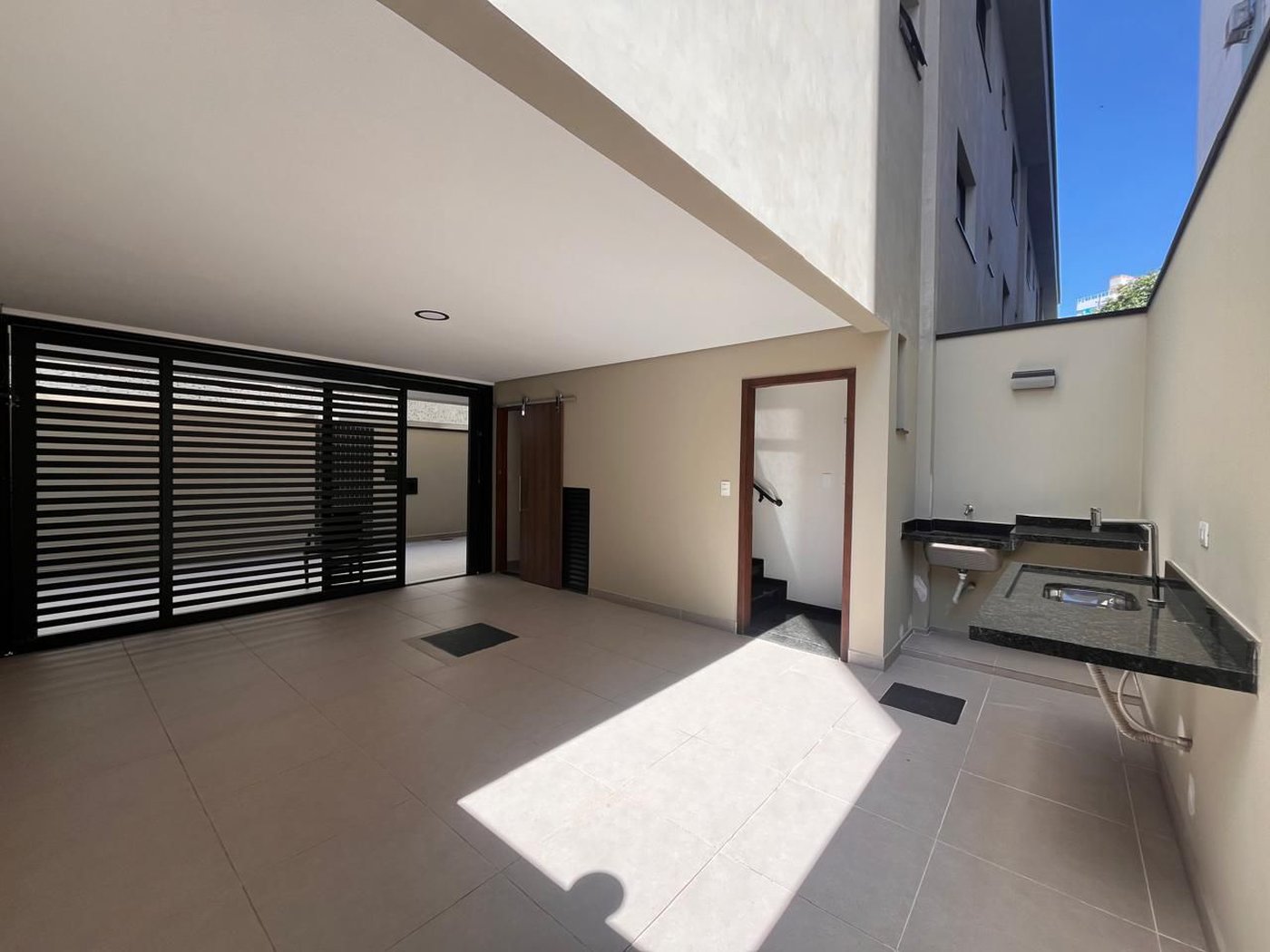 Casa com 2 dormitórios à venda, 88 m² por R$ 845.000,00 - Ponta da Praia - Santos/SP