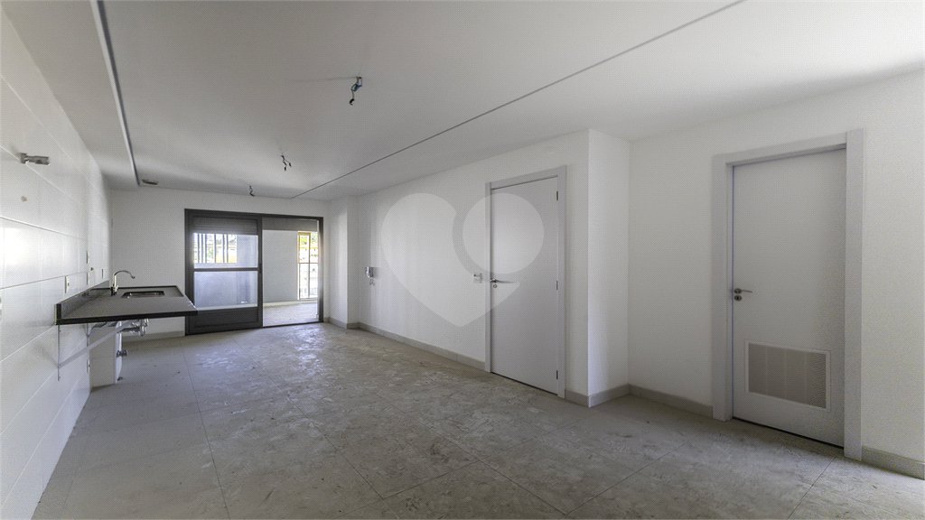 Apartamento à venda com 4 quartos, sendo 3 suítes, em Perdizes, São Paulo, SP