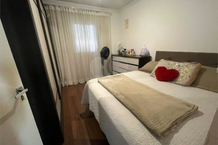 Casa à venda com 2 quartos, sendo 1 suíte,  em Vila Eugênia, Mogi das Cruzes, SP