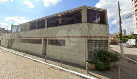Sobrado à venda com 7 quartos, sendo 1 suíte,  em Vila Maria Baixa, São Paulo, SP
