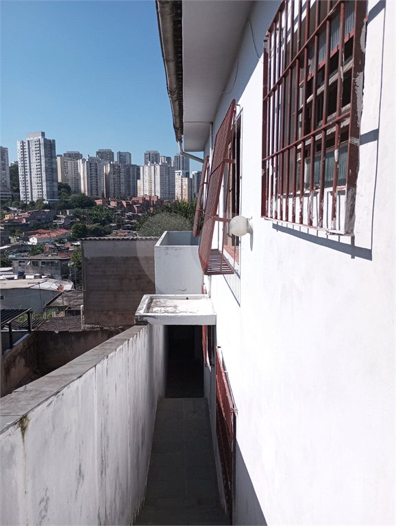 Casa à venda com 3 quartos, sendo 2 suítes, em Jardim Maria Duarte, São Paulo, SP